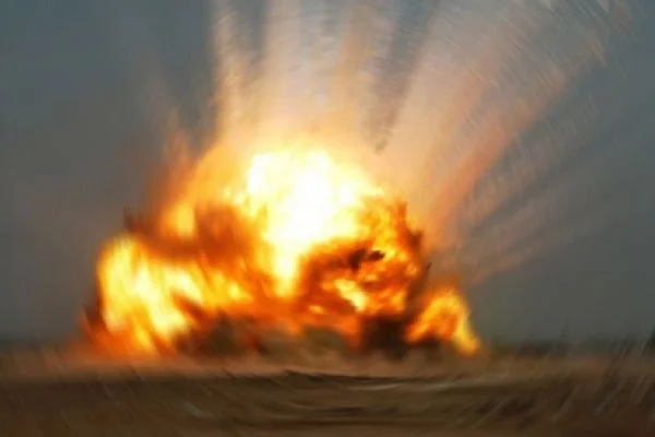 Afganistan'da kaymakama bombalı saldırı