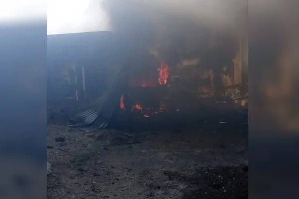 Afrin'de bomba yüklü araçla saldırı: 5 yaralı