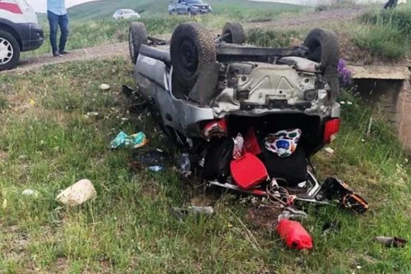 Ağrı'da feci kaza!