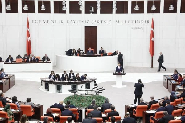 AK Parti'den TBMM'ye yeni kanun teklifi