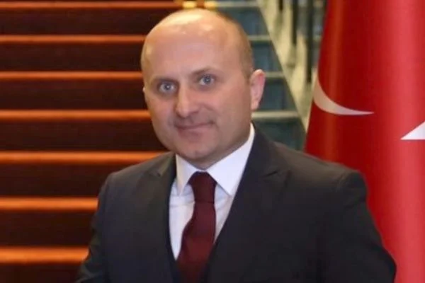Amasya Valisi Osman Varol Ağrı Valiliği'ne atandı! Duygusal veda