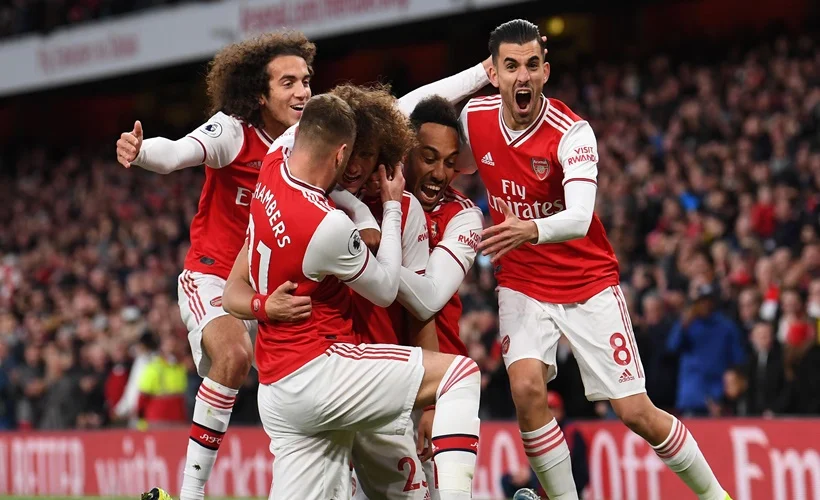 Arsenal, Federasyon Kupası'nda yarı finalde