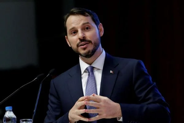 Bakan Albayrak: Tedbiri bırakmadan hayata devam etmeliyiz