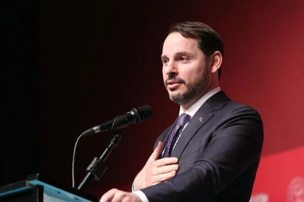 Bakan Albayrak: Türkiye Cumhuriyeti daima sığınmacının yanında olmaya devam edecektir