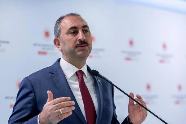 Bakan Gül'den ''Yassıada'' açıklaması