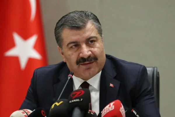 Bakan Koca açıkladı: 3 bin sözleşmeli sağlık personeli alınacak