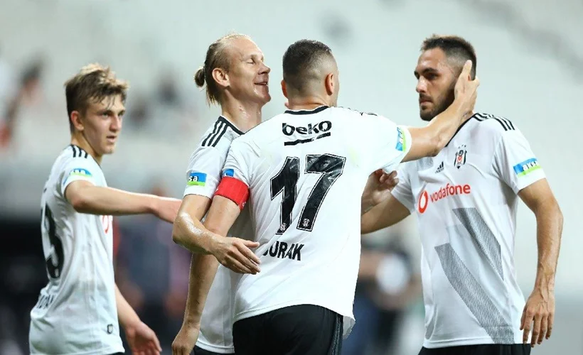 Beşiktaş emin adımlarla