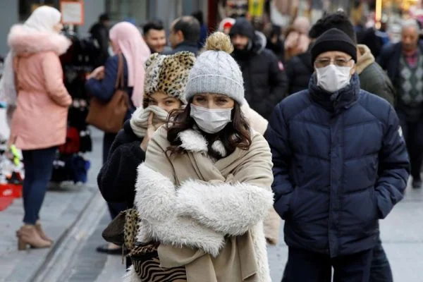 Bilim Kurulu üyesi uyardı: Yeniden 3 binleri, 5 binleri görebiliriz