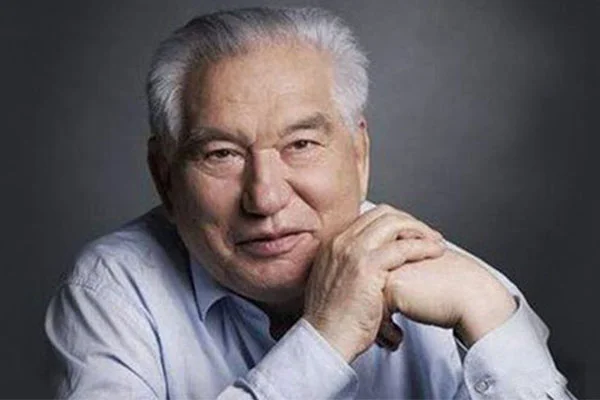 'Bozkırın bilge kalemi: Cengiz Aytmatov'