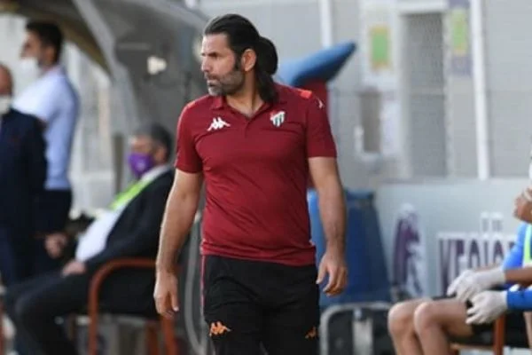 Bursaspor'da İbrahim Üzülmez ile yollar ayrıldı!
