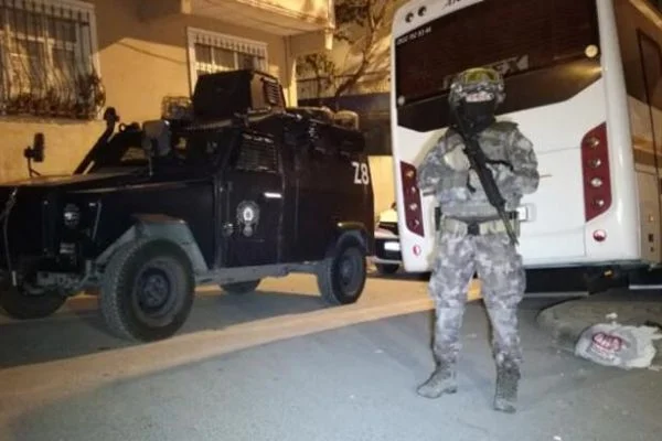 Eylem hazırlığındaki 4 PKK'lı terörist yakalandı