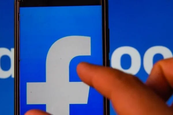 Facebook'a ağır suçlama! 'Kızgınlık' uyuşturucusu satıyor