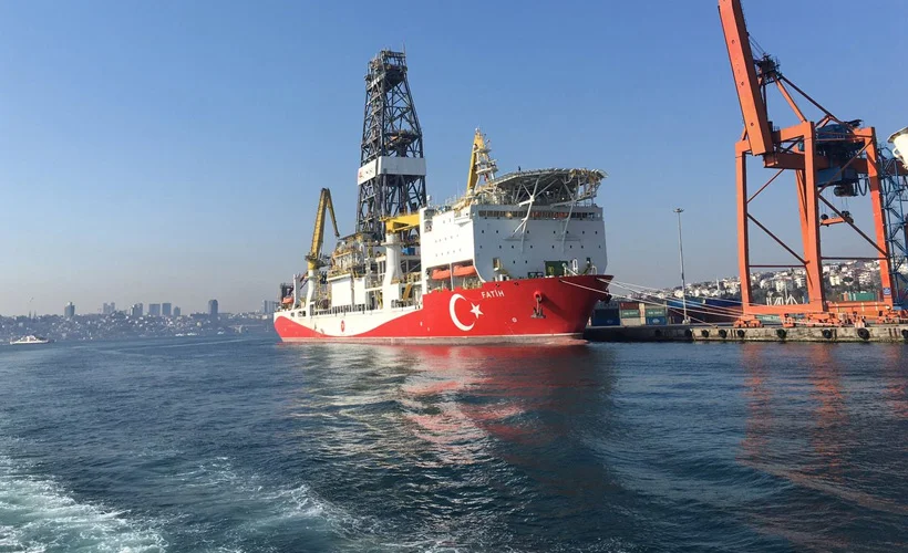 'Fatih Gemisi' sondaj için hareket etti
