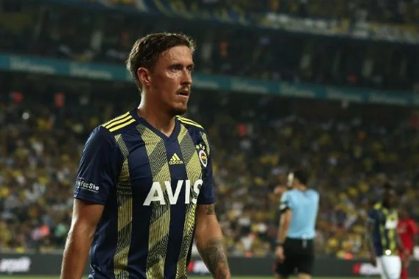 Fenerbahçeli futbolcu Kruse sözleşmesini feshetti