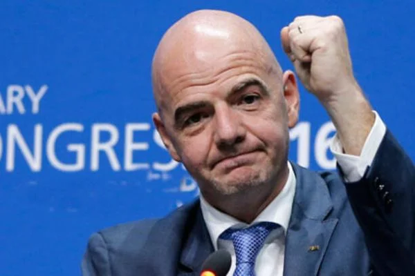 FIFA Başkanı katı finansmandan yana