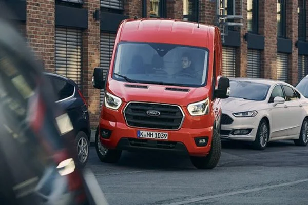 Ford'dan Aktif Park Asistanlı sunum