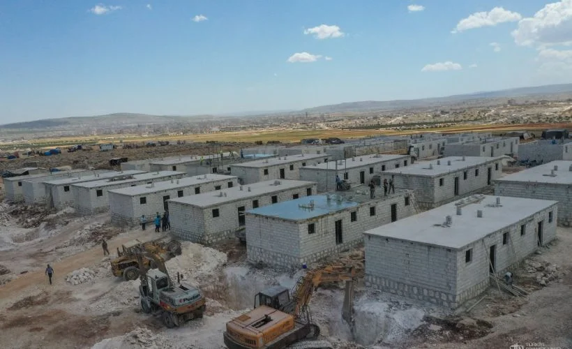 İçişleri Bakanı Soylu'dan TDV'nin "İyilik Konutları"na destek