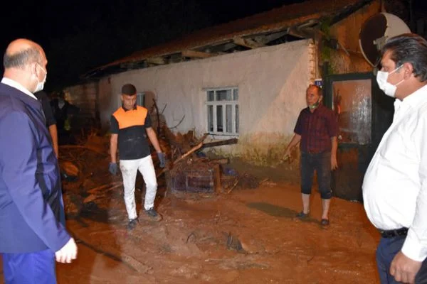 İçişleri Bakanı Soylu selin vurduğu Dudaklı Mahallesi'nde