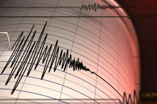 İran'da deprem!