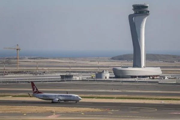 İstanbul Havalimanı'nda büyük gün! 3'üncü pist bugün açılıyor