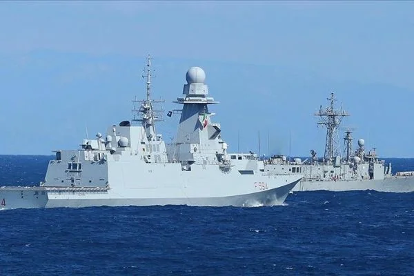 İtalya hükümeti, Mısır'a 2 fırkateyn satışını onayladı