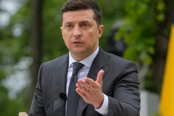 Karantinayı ihlal eden Ukrayna Devlet Başkanı Zelenskiy'e para cezası