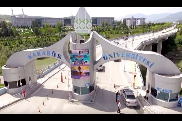 KBÜ, dünyanın en iyi genç üniversiteleri arasında