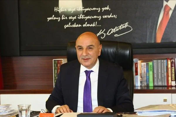 Keçiören Belediyesi semt pazarlarına klima sistemi kuruyor