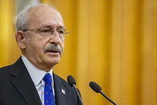 Kılıçdaroğlu'ndan cezaevinden tahliye edilen gazetecilere 'geçmiş olsun' telefonu