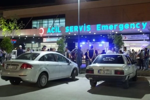 Kız meselesi kavgası kanlı bitti!