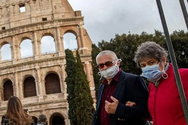 'Koronavirüs aşısız yok olabilir'
