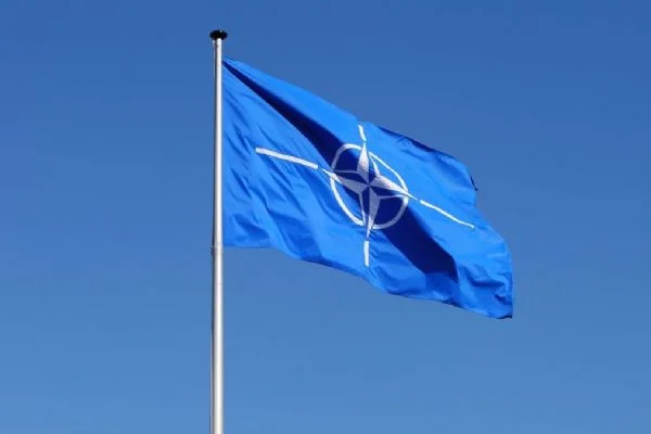 NATO, ikinci Kovid-19 dalgasına hazırlık yapıyor