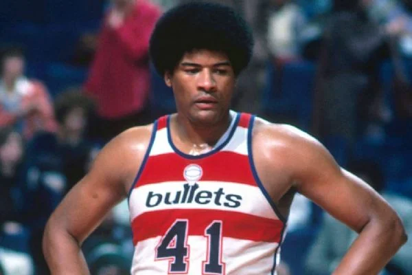 NBA'nin efsane basketbolcusu Wes Unseld öldü mü?