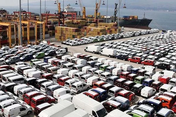 Otomobil satışları Avrupa'da azalırken, Türkiye'de arttı