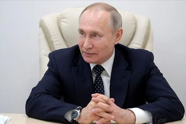 Putin seçim öncesinde vaatlerini açıkladı