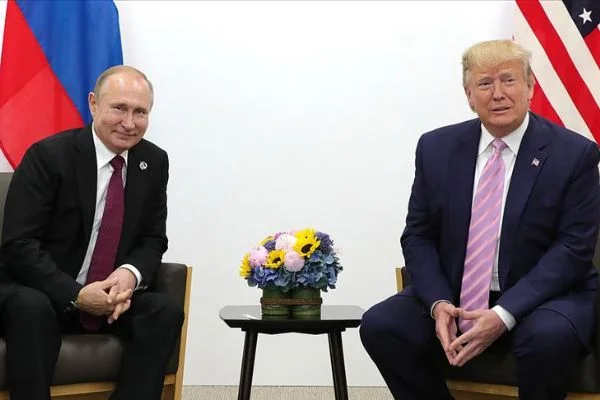 Putin ve Trump telefonda görüştü
