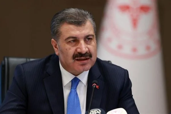 Sağlık Bakanı Koca: Bilim Kurulu, İstanbul, Ankara ve Bursa için maske kullanma zorunluluğu önerisinde bulundu