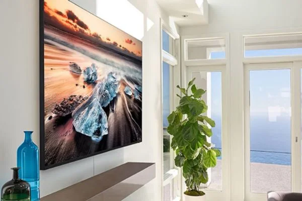 Samsung QLED'ler oyunseverler için yeni alternatif