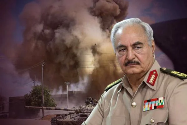"Savaş diktatörü Hafter'in, kim olduğunu bilmek zorundayız"