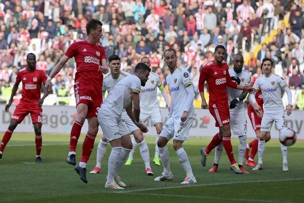 Sivasspor'da Kayserispor mesaisi