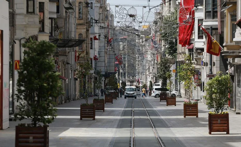 Sokağa çıkma kısıtlaması başladı