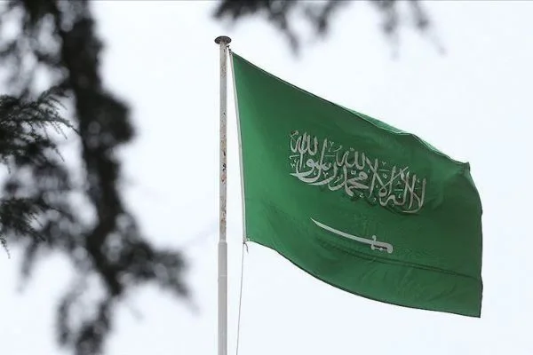 'Suudi Arabistan birlikleri, Yemen hükümet güçlerini yüzüstü bıraktı'