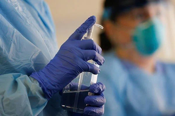 Suudi Arabistan'da bir günde 4 bin 387 Kovid-19 vakası tespit edildi