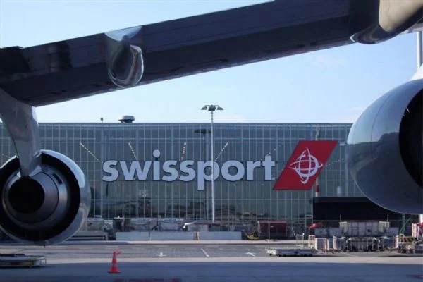 Swissport, İngiltere'de 4 bin 500 kişiyi işten çıkaracak