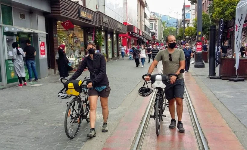 Timeturk yollarda: Köy yollarından bisikletle İstanbul'dan İzmir'e