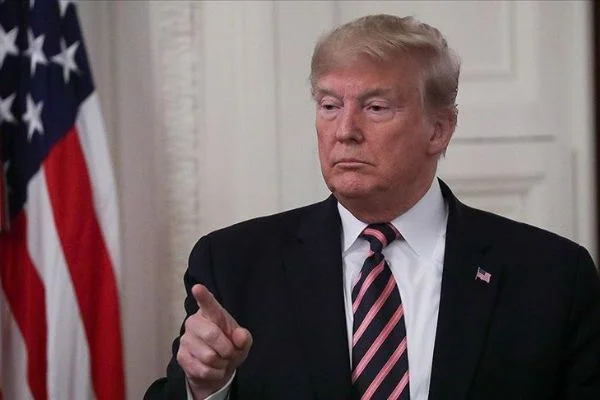 Trump, onayladı: ABD, Çin'e yaptırım uygulayacak