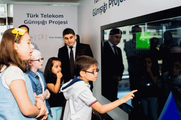 Türk Telekom 'Günışığı' olmaya devam ediyor