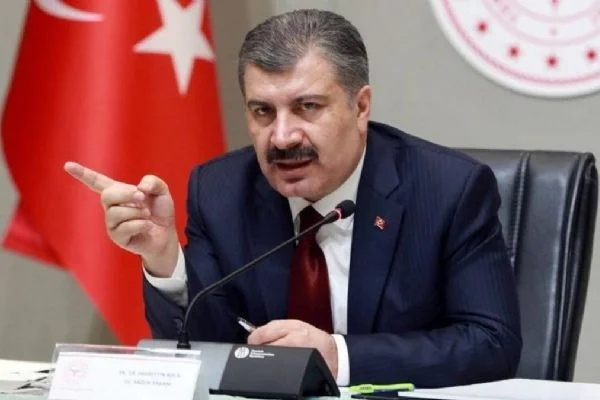 Türkiye'de bugün Covid-19 kaynaklı 15 can kaybı yaşandı