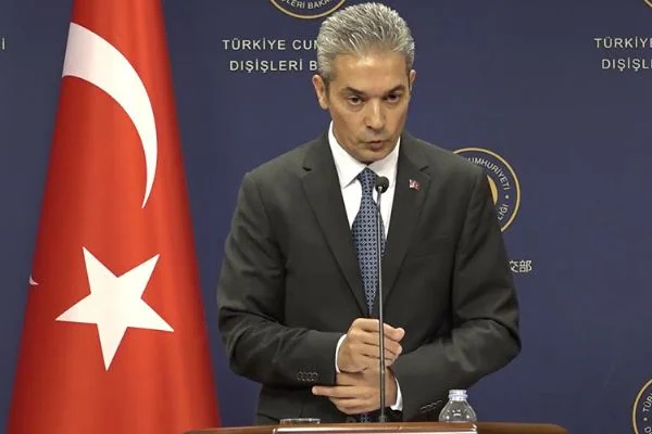 Türkiye'den, İngiltere'ye 'askeri üs' tepkisi