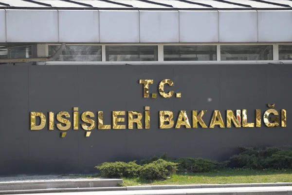 Türkiye'den Mısır'a sert tepki: "Darbeyle gelenlerin darbeciyi desteklemesi şaşırtıcı değil"